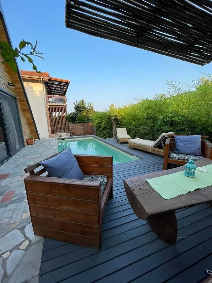 Unique Wooden Villa With Pool Olympiada